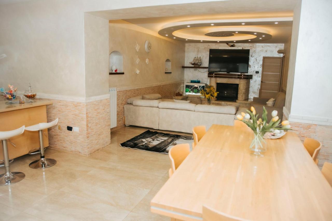 Sweery Apartamento Santa Maria a Vico
